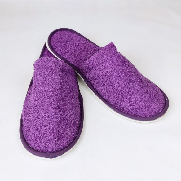 Zapatillas baño moradas de rizo algodón 100%