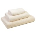 Cream Bath Towel made from 100% cotton
