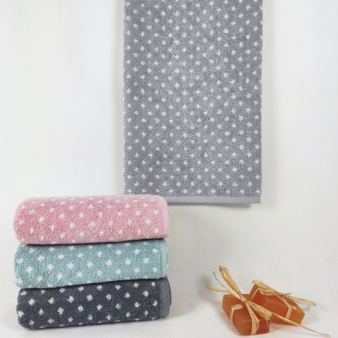 Blue nile Bath Towel design Dots made from 100% cotton
