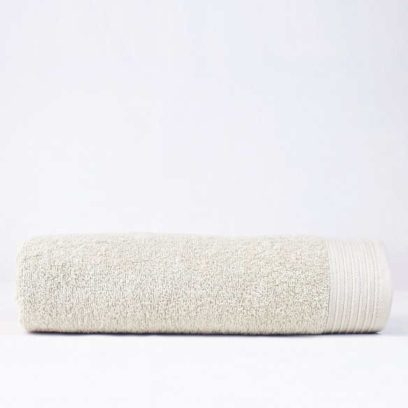 Juego toallas de baño arena Basic de algodón 100%.