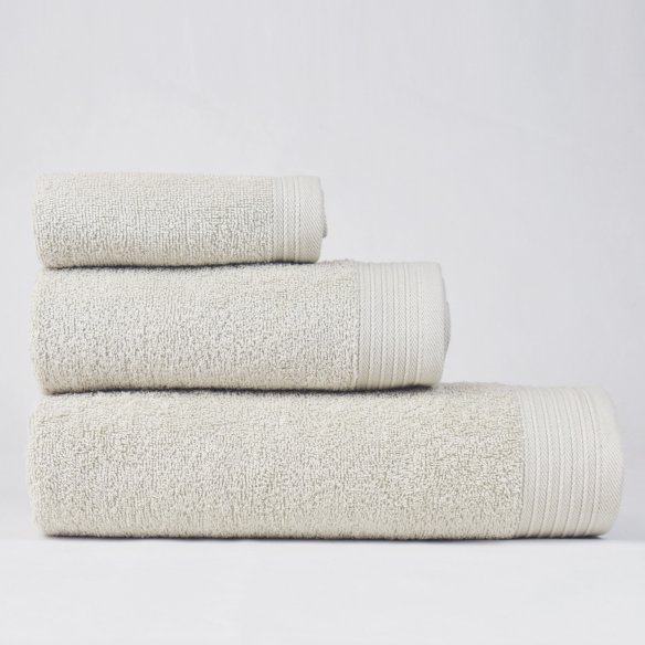 Toalla de baño arena lisa de algodón 100%