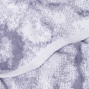 Toalla de baño gris con dibujo algodón 100% 2