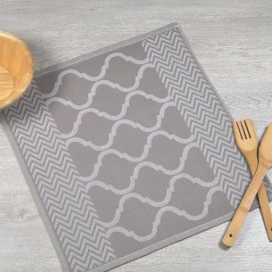 Beige kitchen towel made from 100% cotton